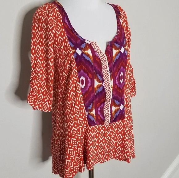 Anthropologie Akemi + Kin Split Neck Ikat Print Top S - Picture 2 of 6
